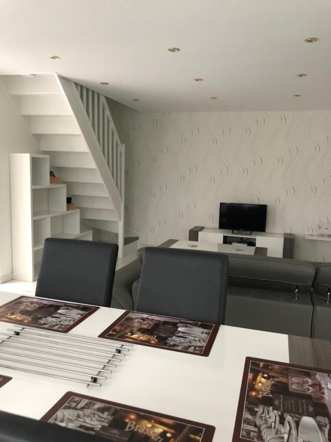 Gite Vickie Livry  Exterior foto