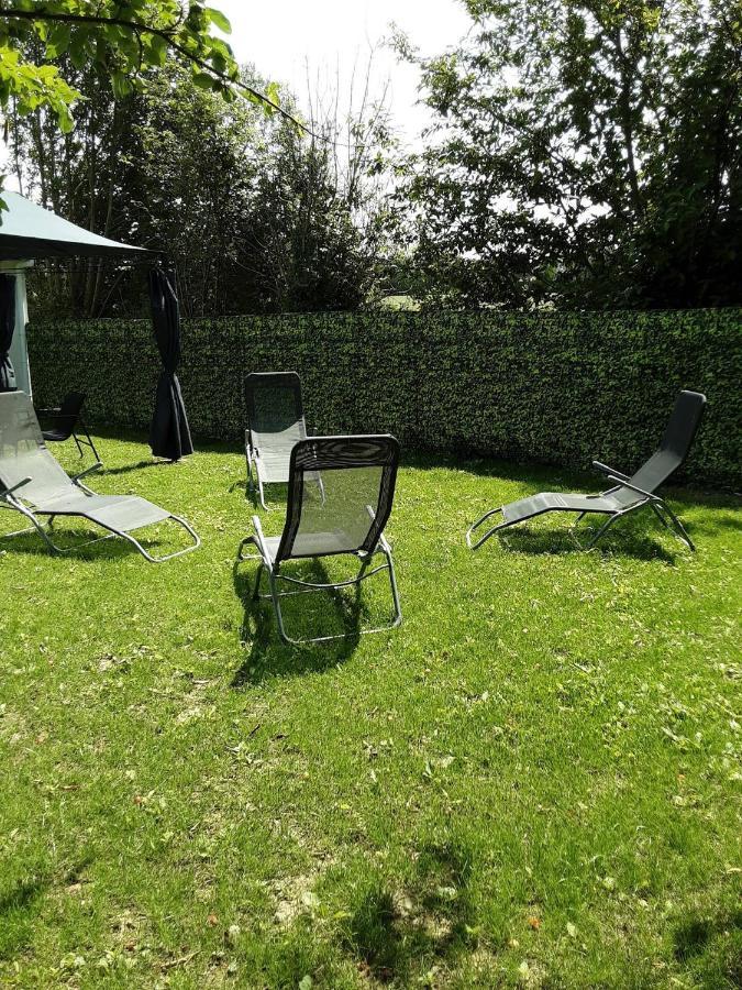 Gite Vickie Livry  Exterior foto